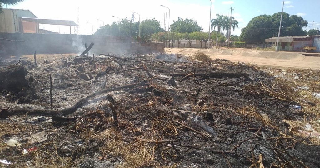 quema de basura en Lossada