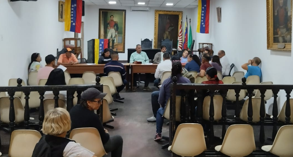 Ordenanza de desechos sólidos en Jiménez