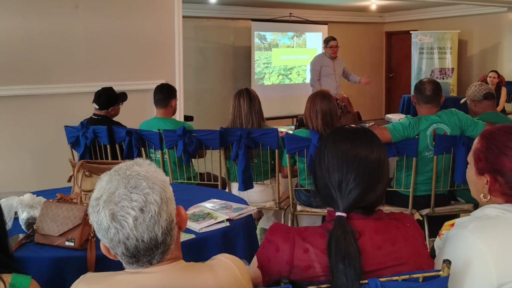 Proyecto Raíces de la A.C. Nuevo Amanecer